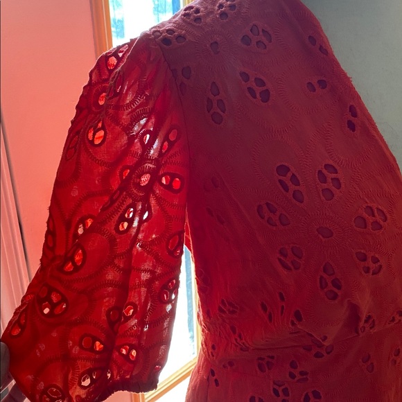 Maggy London Red Puff Sleeve Midi Dress - Picture 3 of 5